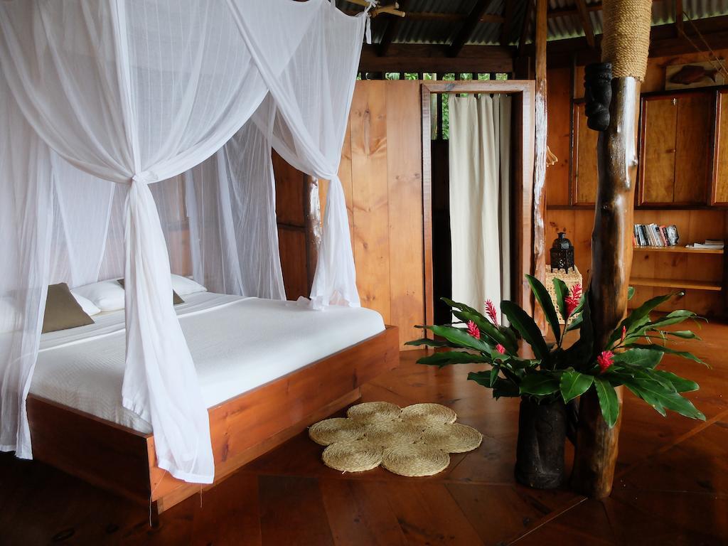 Manicou River Resort Portsmouth Room photo